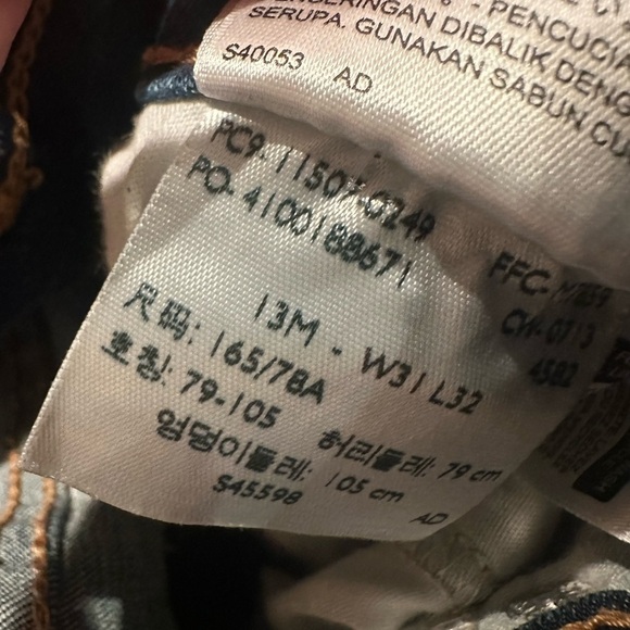 Levi’s 524 Juniors Super Low Medium Wash Denim Jeans Stretch Size 13 - Picture 3 of 4